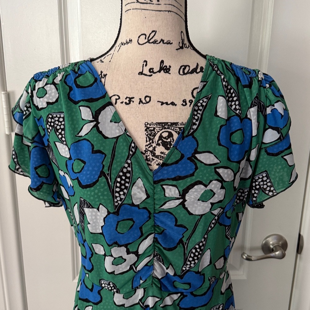 Cabi Reversible Celebrate Dress - Picture 3 of 9